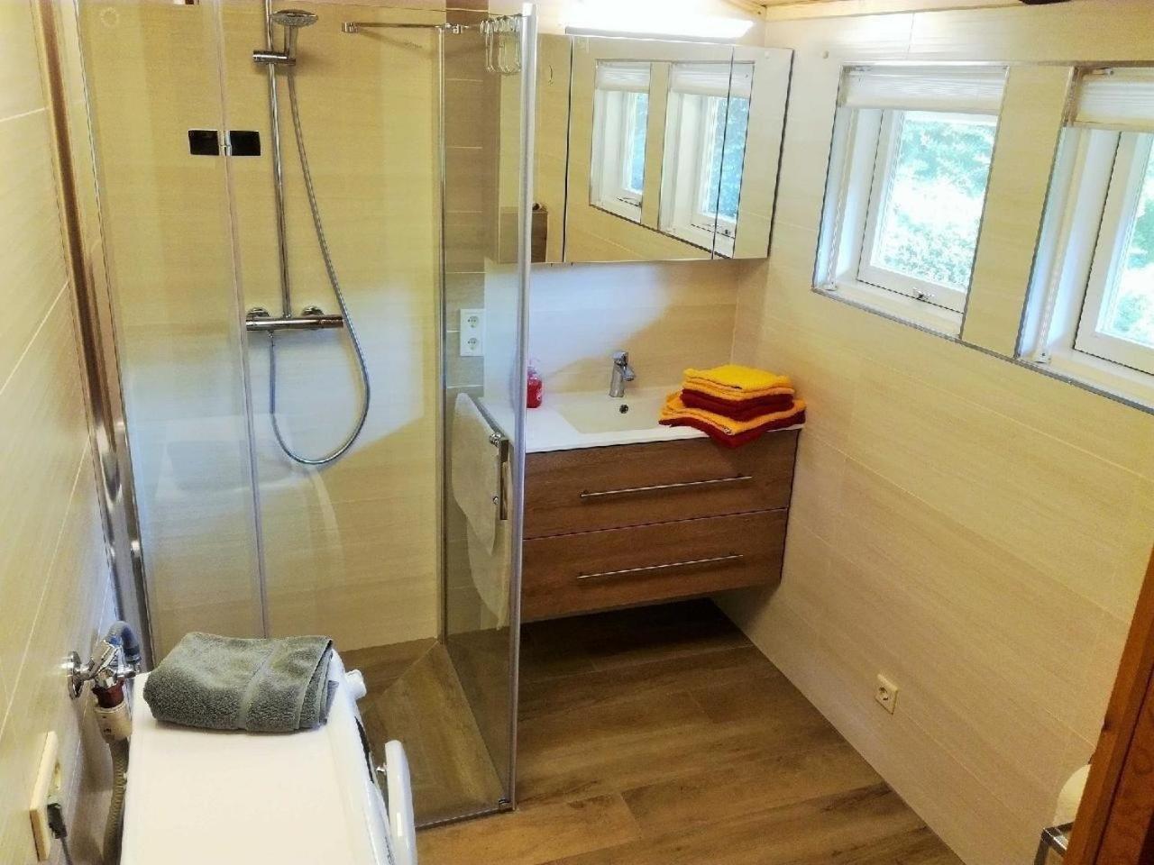 Freistehendes Ferienhaus In Rott Mit Eigenem Garten, Schoener Weitblick, Klimaanlage, Sauna Und Kamin Extertal Eksteriør bilde